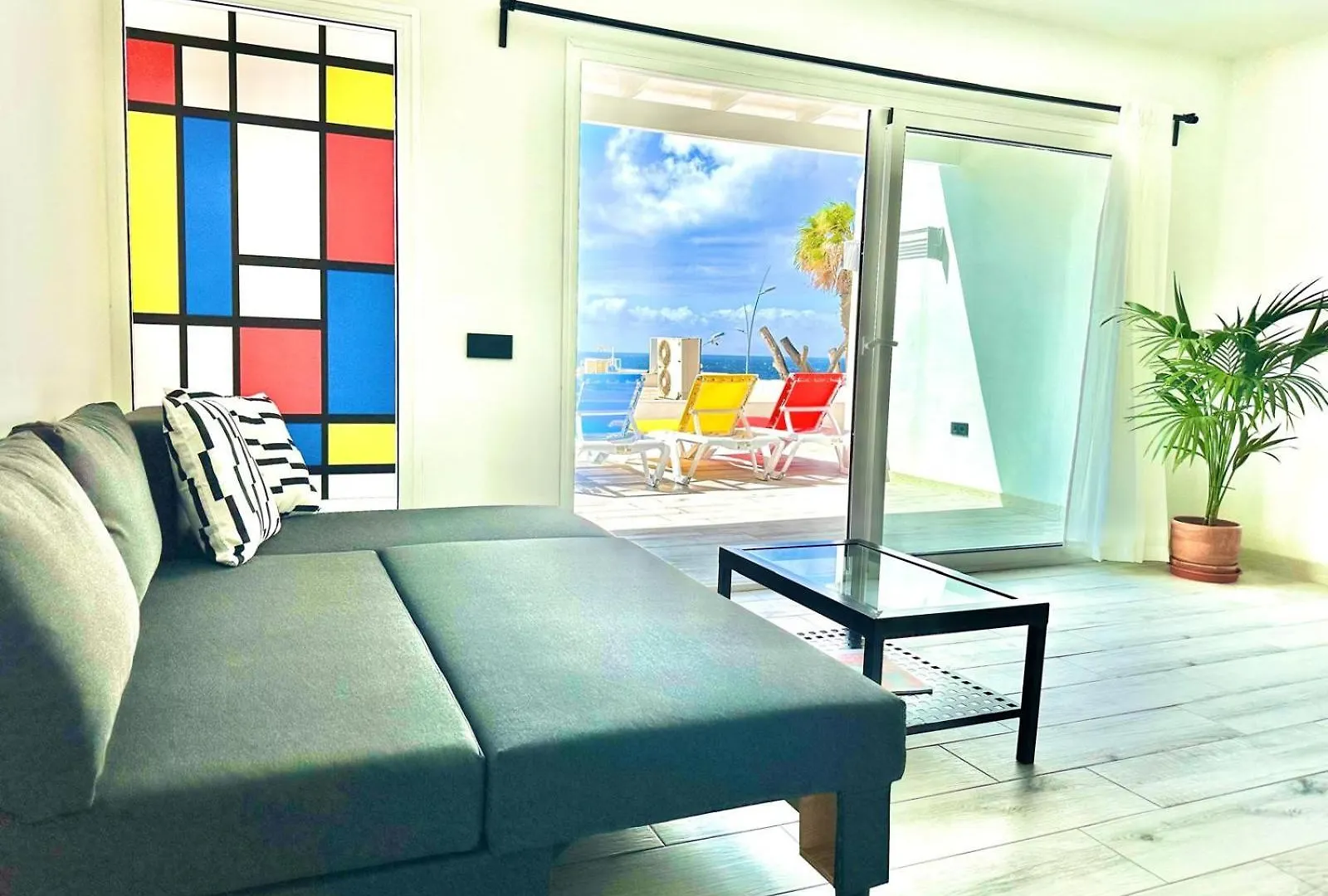 Luxury Paradiese Apartment - Sea Views Puerto del Carmen   Puerto del Carmen (Lanzarote)